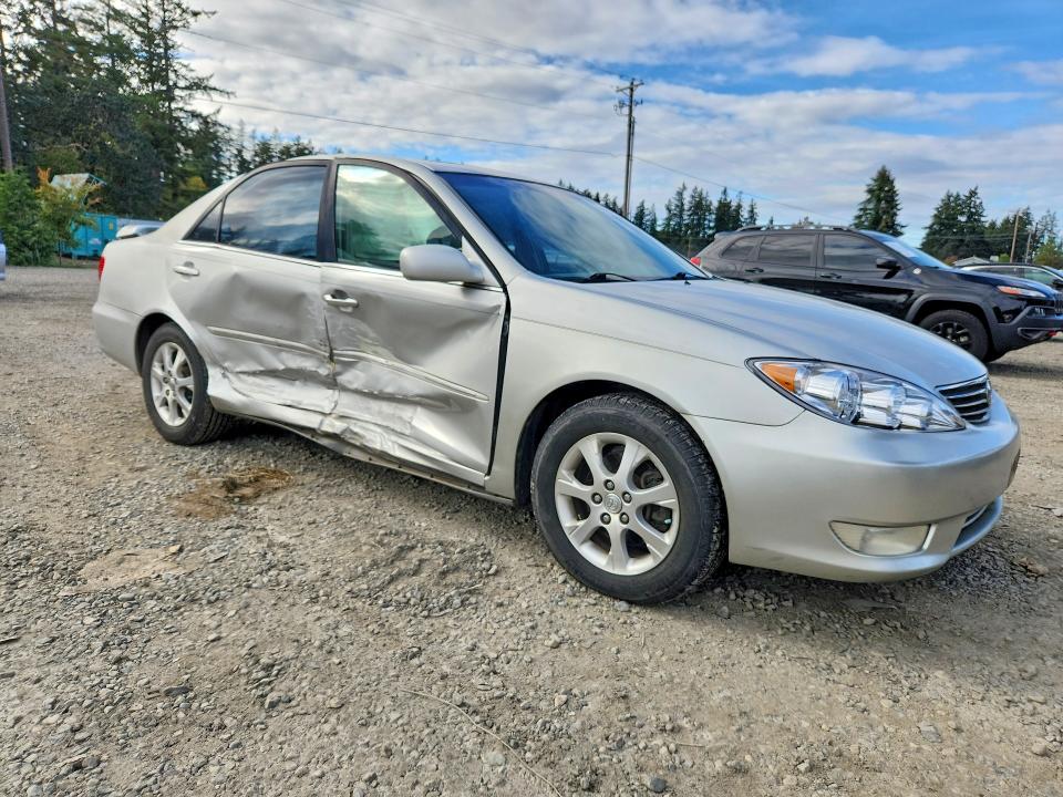 Photo 4 from auction – 2005 TOYOTA CAMRY with VIN 4T1BF30KX5U615287