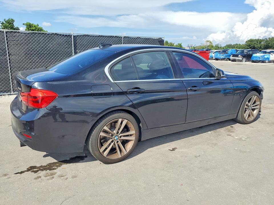 Photo 3 from auction – 2016 BMW 340 with VIN WBA8B3G51GNT91962