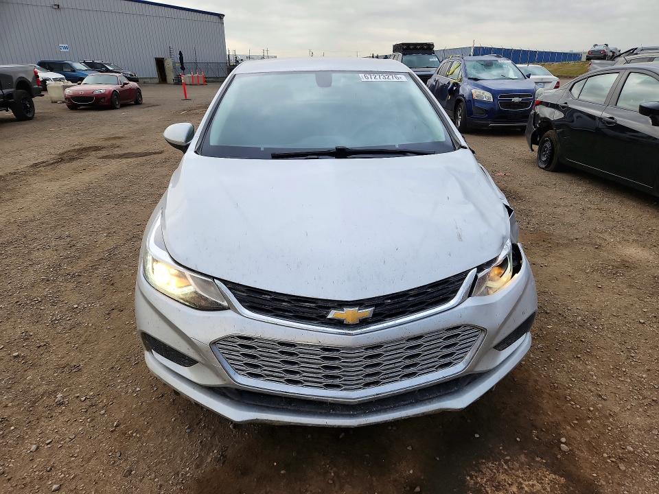 Photo 5 from auction – 2017 CHEVROLET CRUZE with VIN 3G1BE5SM1HS505419