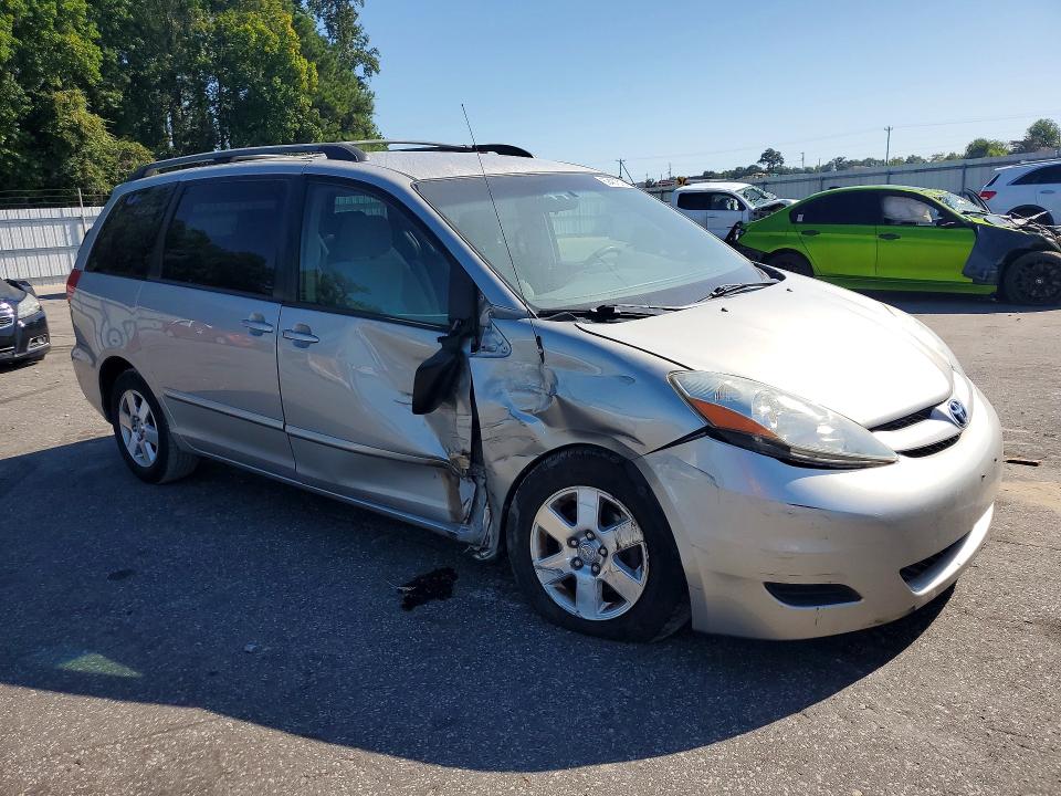 Photo 4 from auction – 2006 TOYOTA SIENNA with VIN 5TDZA23C56S556042