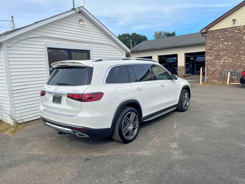 Снимка 3 от търг – 2024 MERCEDES-BENZ GLS с VIN 4JGFF5KE5RB037623