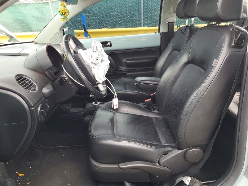 Снимка 7 от търг – 2010 VOLKSWAGEN NEW BEETLE с VIN 3VWRW3AG0AM035328