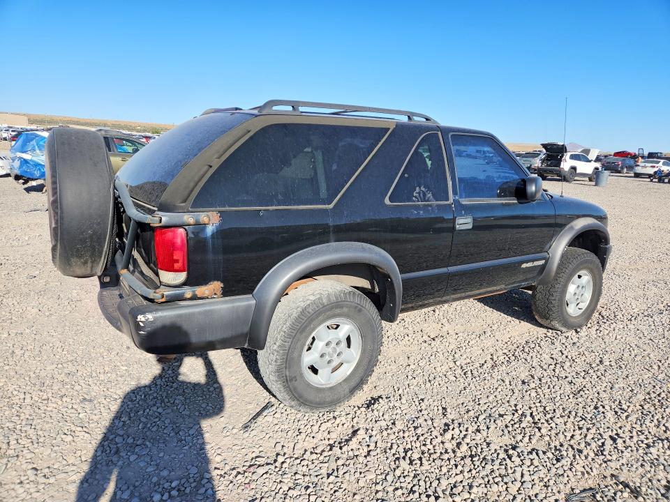 Zdjęcie 3 z aukcji – 2000 CHEVROLET BLAZER z VIN 1GNCT18W0YK104630