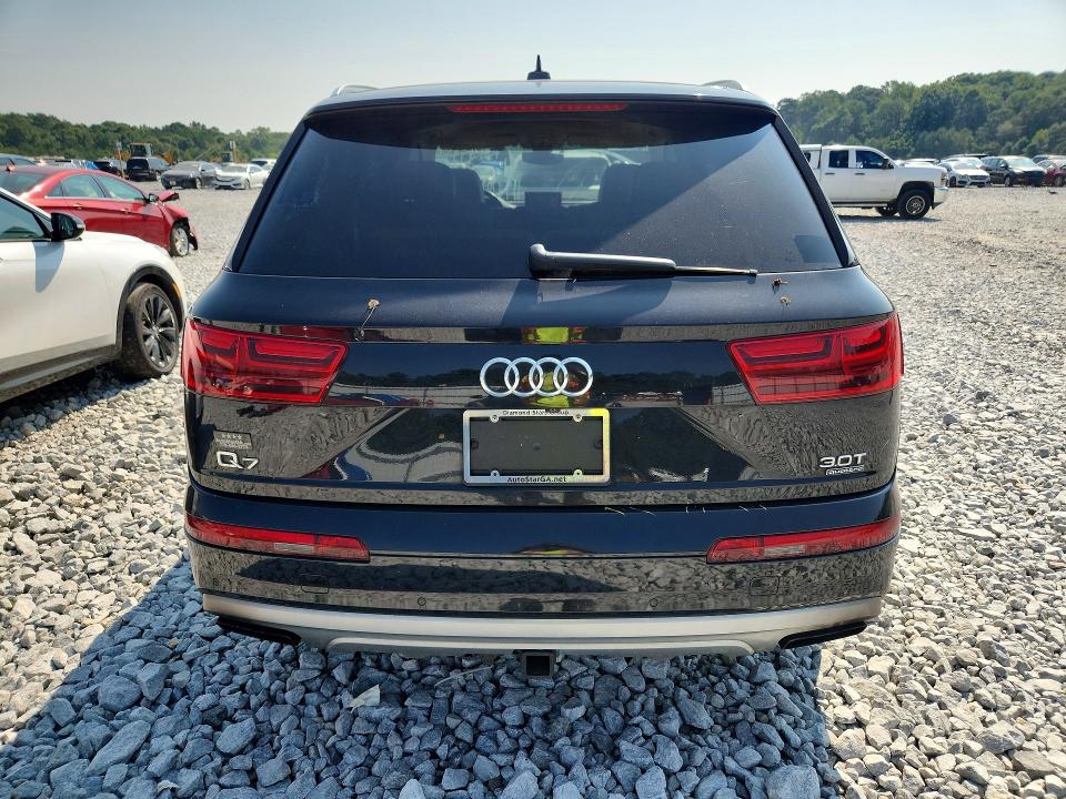Photo 6 from auction – 2017 AUDI Q7 with VIN WA1VABF76HD049298