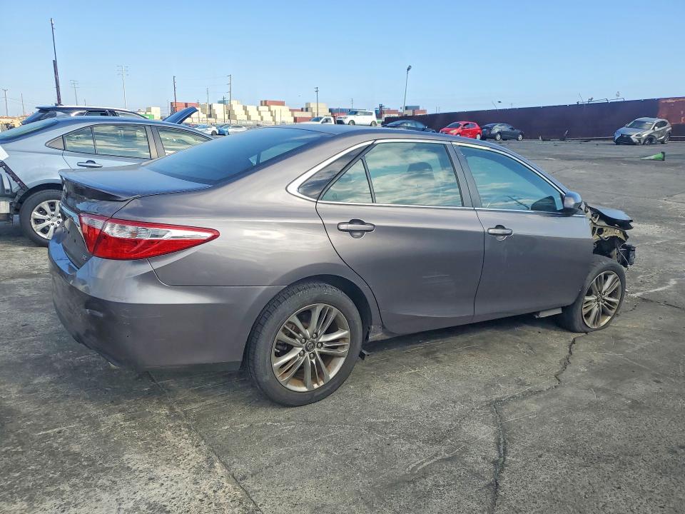 Photo 3 from auction – 2017 TOYOTA CAMRY with VIN 4T1BF1FKXHU411704