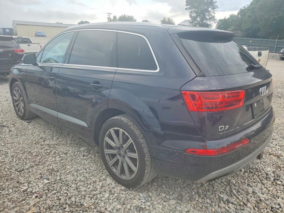 Foto 2 de la subasta – 2018 AUDI Q7 con VIN WA1VAAF73JD013780