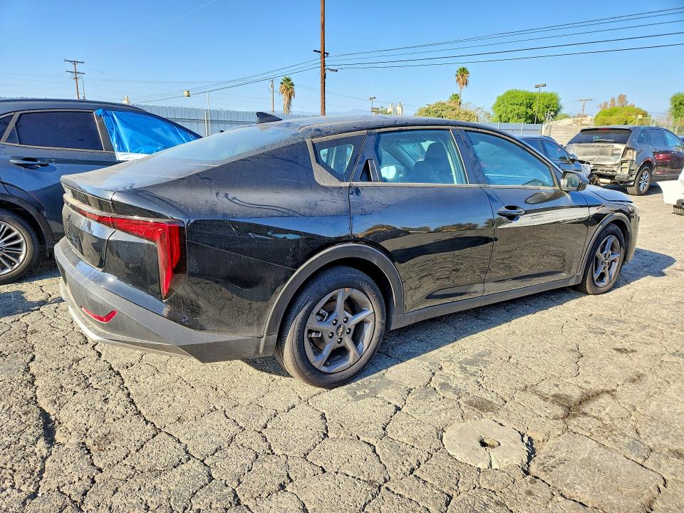 Photo 3 from auction – 2026 KIA K4 with VIN 3KPFT4DE2TE338459