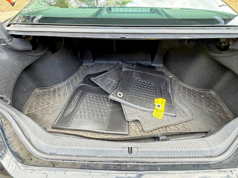 Photo 12 from auction – 2019 AUDI A8 with VIN WAU8DAF88KN017447