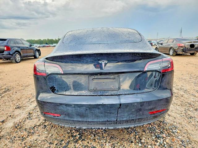 Zdjęcie 6 z aukcji – 2019 TESLA MODEL 3 z VIN 5YJ3E1EA8KF394759