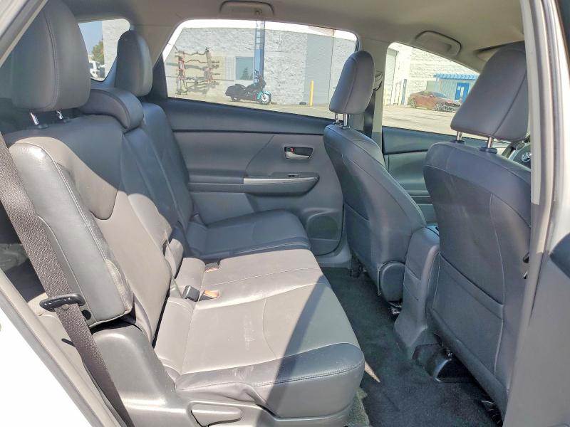 Photo 10 from auction – 2012 TOYOTA PRIUS V with VIN JTDZN3EU5C3108901