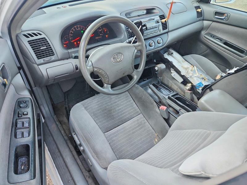Снимка 8 от търг – 2005 TOYOTA CAMRY с VIN 4T1BE32K45U385634