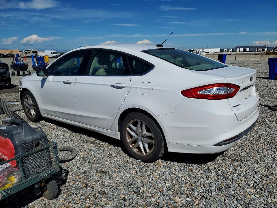 Photo 2 from auction – 2013 FORD FUSION with VIN 3FA6P0H7XDR215940
