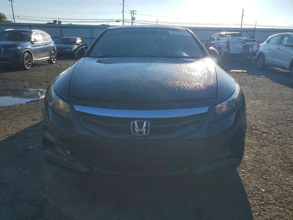 Photo 5 from auction – 2012 HONDA ACCORD with VIN 1HGCS1B34CA007490