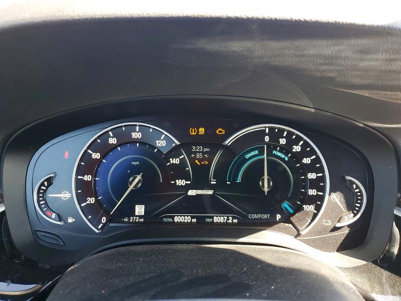 Photo 9 from auction – 2019 BMW 530E with VIN WBAJA9C58KB399581