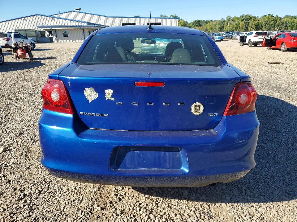 Zdjęcie 6 z aukcji – 2012 DODGE AVENGER z VIN 1C3CDZCB2CN178474