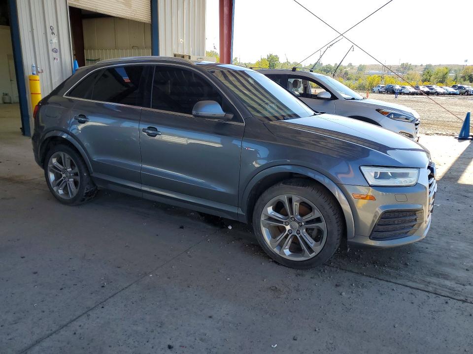 Снимка 4 от търг – 2016 AUDI Q3 с VIN WA1GFCFS7GR023220
