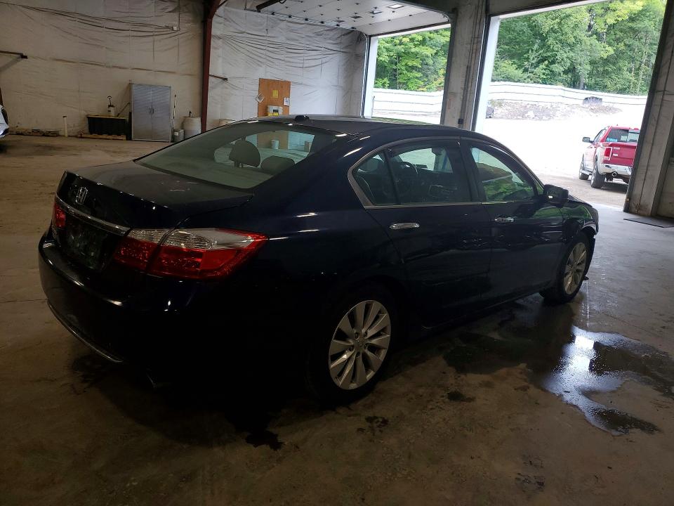Снимка 3 от търг – 2015 HONDA ACCORD с VIN 1HGCR2F8XFA082416