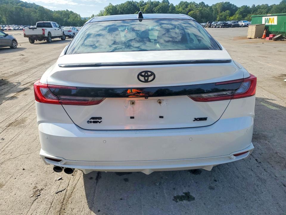 Photo 6 from auction – 2025 TOYOTA CAMRY with VIN 4T1DBADK5SU011905