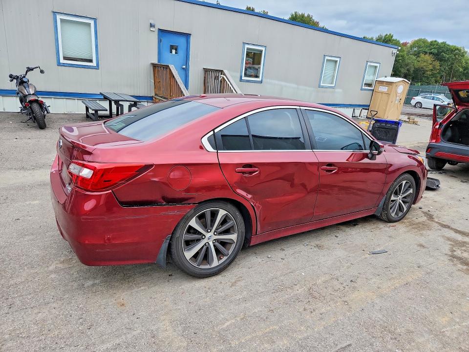 Foto 3 de la subasta – 2015 SUBARU LEGACY con VIN 4S3BNAL66F3042552