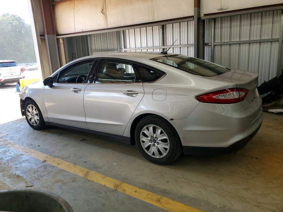 Photo 2 from auction – 2014 FORD FUSION with VIN 1FA6P0G71E5394021
