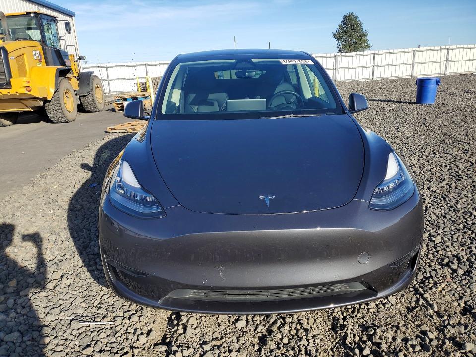 Zdjęcie 5 z aukcji – 2022 TESLA MODEL Y z VIN 7SAYGDEE0NA006075