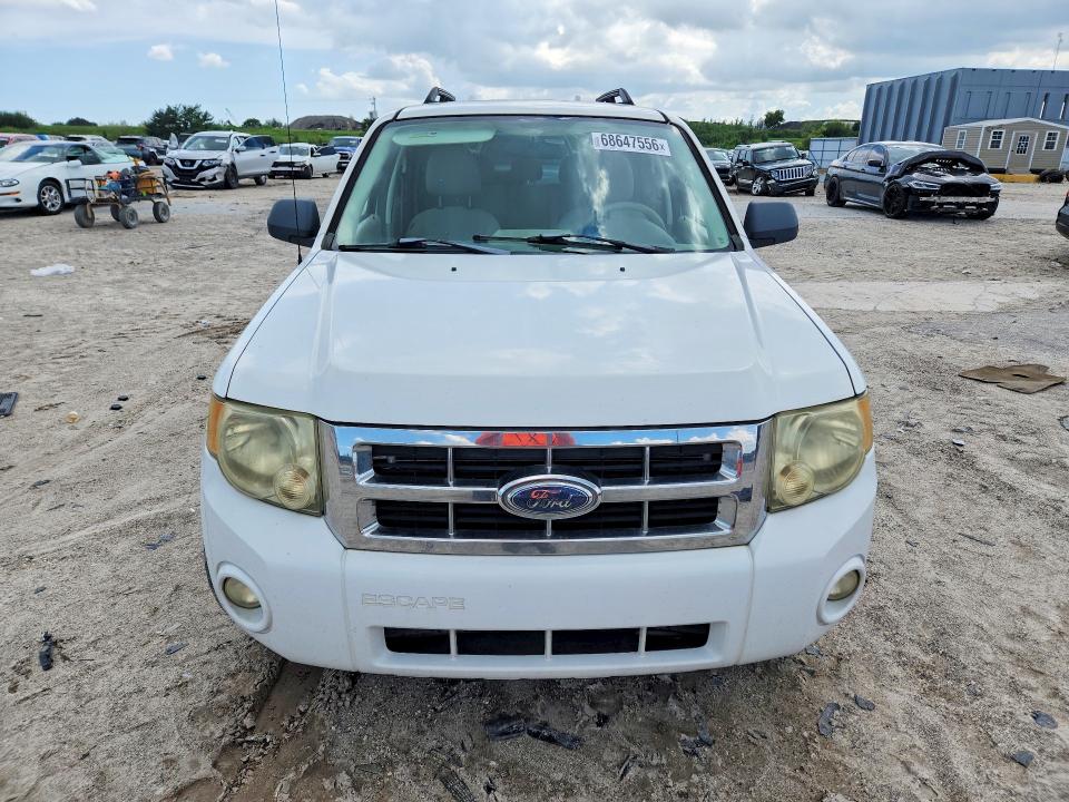 Photo 5 from auction – 2008 FORD ESCAPE with VIN 1FMCU49H28KC97527