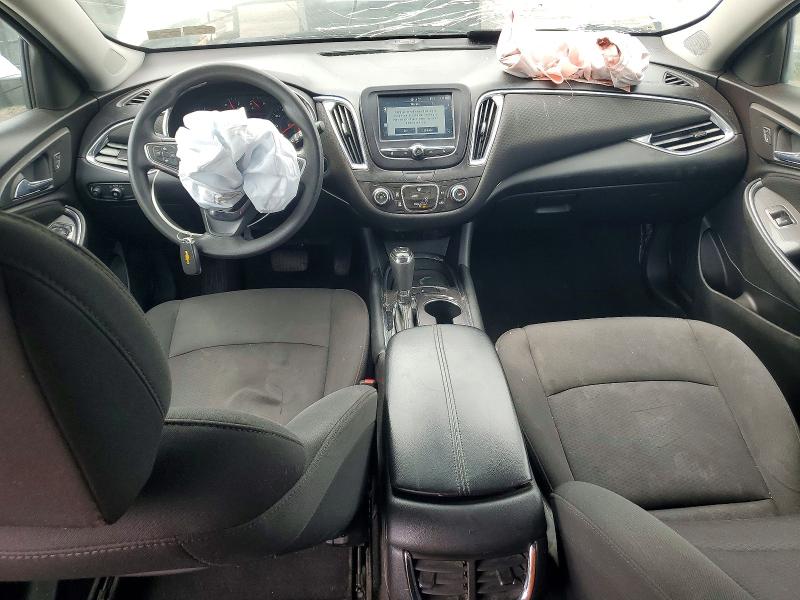 Photo 8 from auction – 2018 CHEVROLET MALIBU with VIN 1G1ZD5ST0JF141660