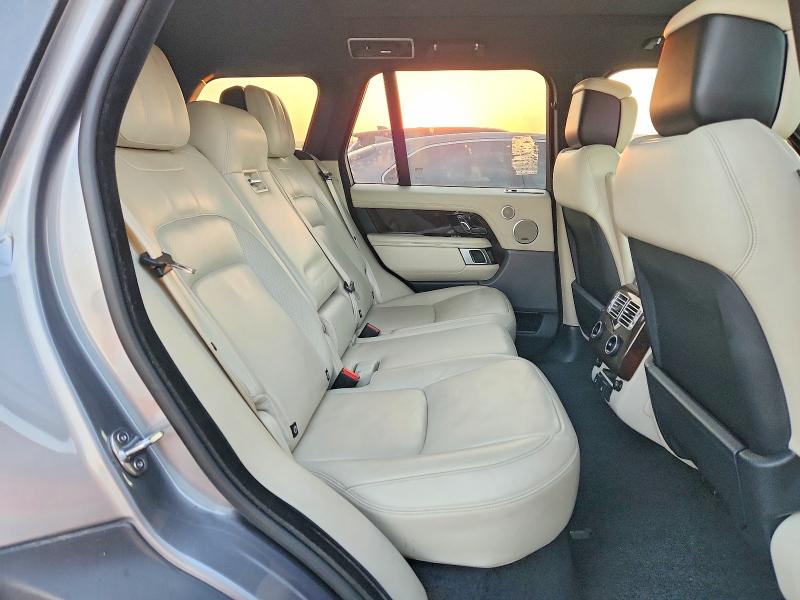 Photo 11 from auction – 2020 LAND ROVER RANGE ROVER with VIN SALGS2RU1LA590226