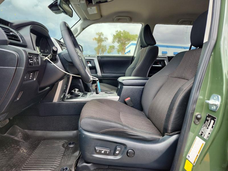 Photo 7 from auction – 2021 TOYOTA 4RUNNER with VIN JTEBU5JR8M5908529