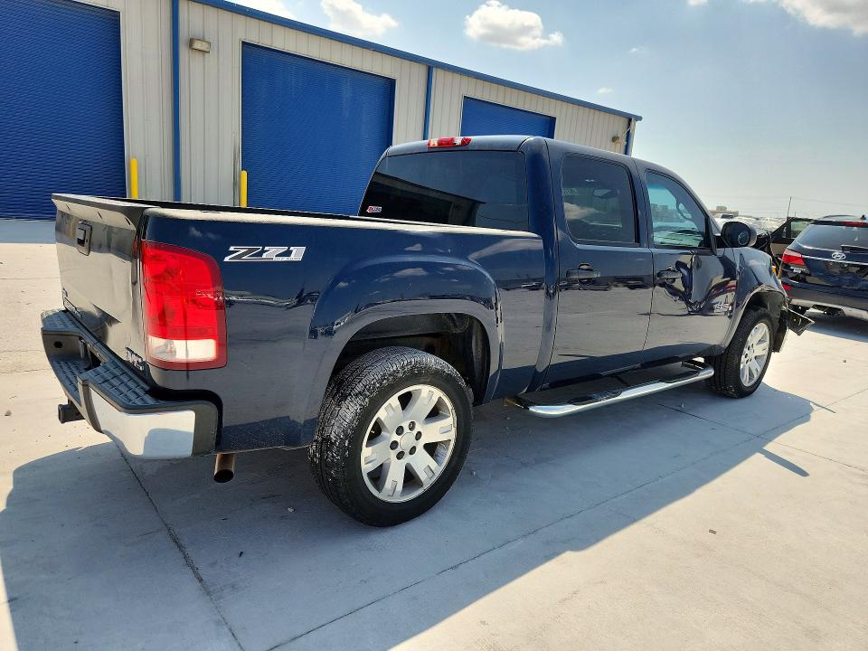 Photo 3 from auction – 2007 GMC NEW SIERRA with VIN 3GTEC13J57G515332