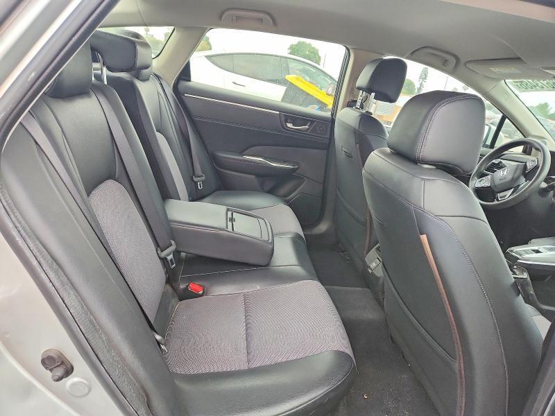 Photo 10 from auction – 2019 HONDA CLARITY with VIN JHMZC5F19KC004169
