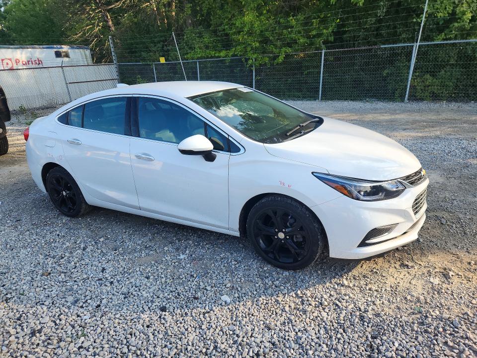 Снимка 4 от търг – 2017 CHEVROLET CRUZE с VIN 1G1BF5SM0H7261001