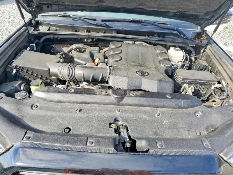 Снимка 12 от търг – 2022 TOYOTA 4RUNNER с VIN JTEKU5JRXN6035345