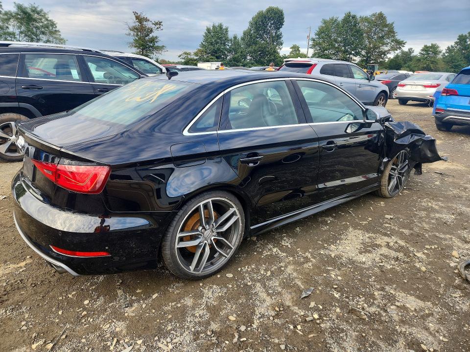 صورة رقم 3 من المزاد - 2016 AUDI S3 مع VIN WAUF1GFF8G1010031