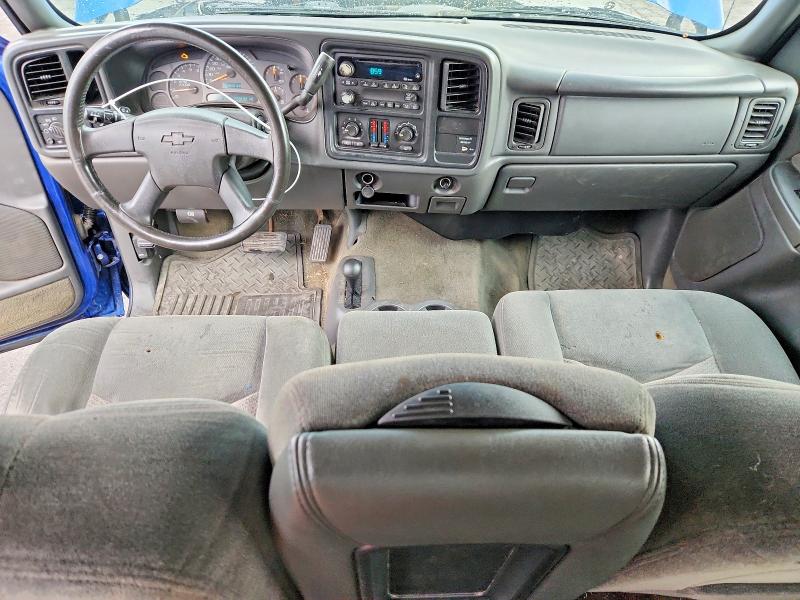 Photo 8 from auction – 2003 CHEVROLET SILVERADO with VIN 1GCEK19V03E118822