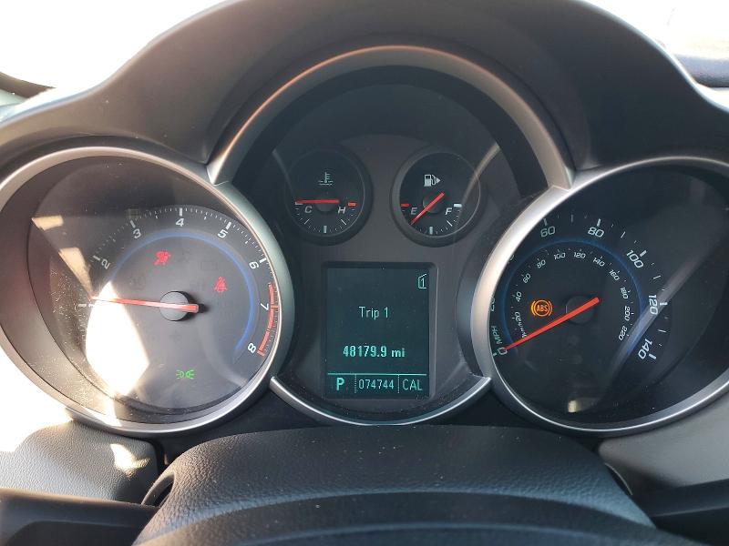 Photo 9 from auction – 2011 CHEVROLET CRUZE with VIN 1G1PC5SH7B7144895