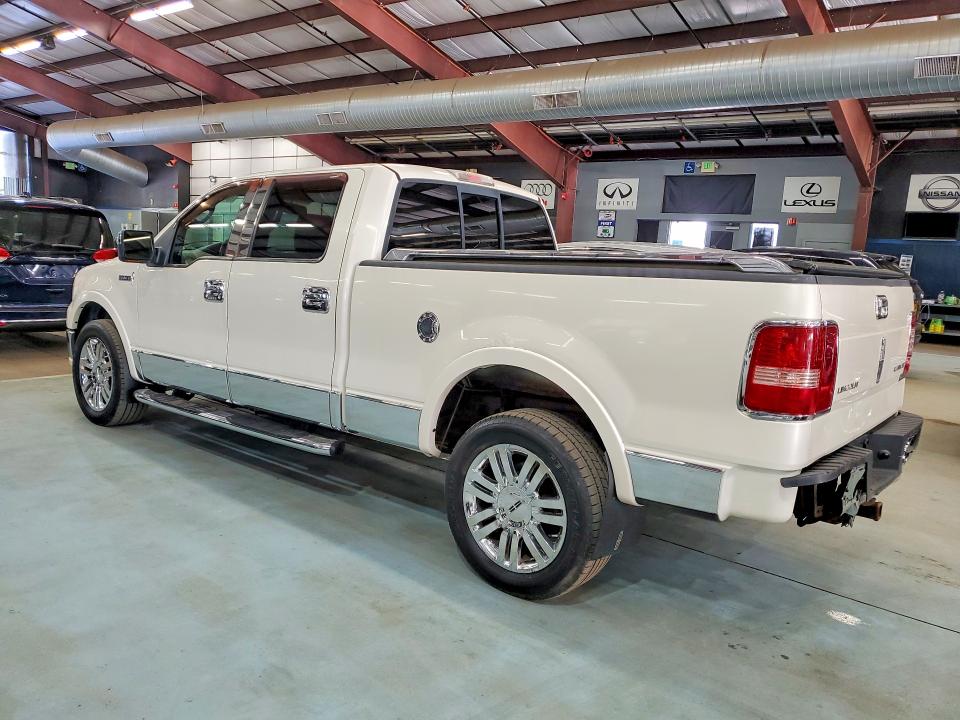 Foto 2 de la subasta – 2007 LINCOLN MARK LT con VIN 5LTPW185X7FJ04440
