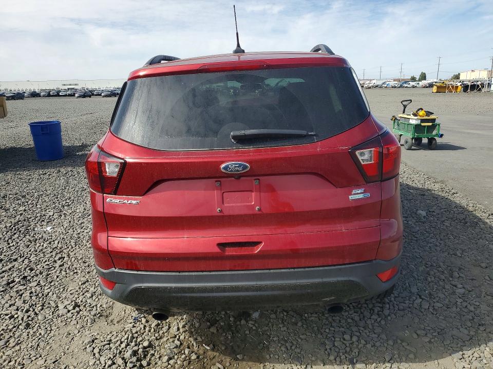 صورة رقم 6 من المزاد - 2019 FORD ESCAPE مع VIN 1FMCU9GD4KUA72387