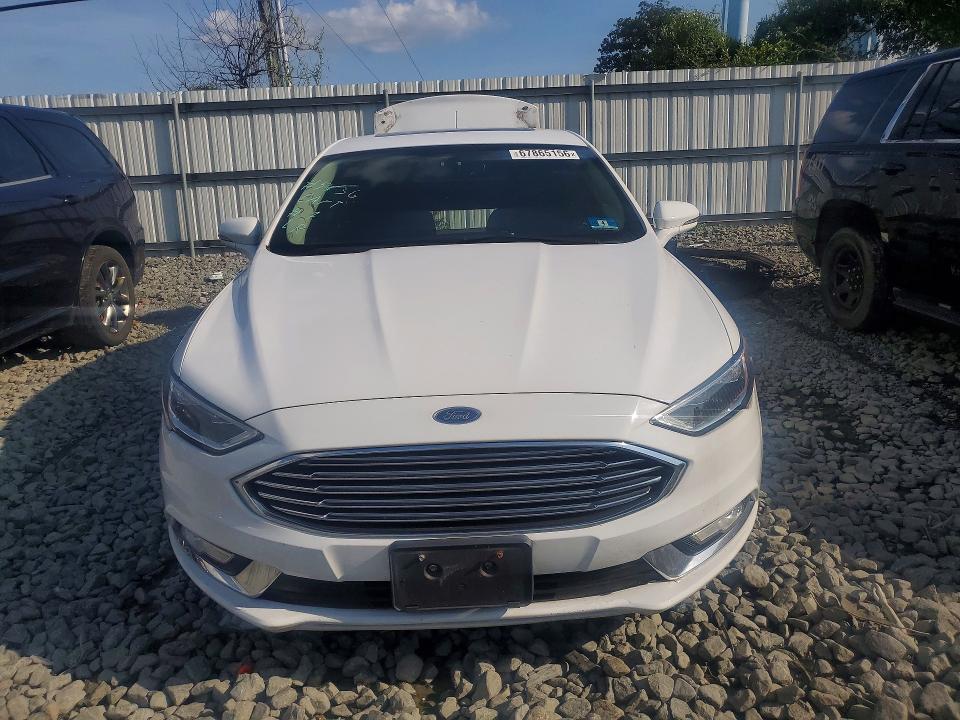 Photo 5 from auction – 2018 FORD FUSION with VIN 3FA6P0RU4JR132245