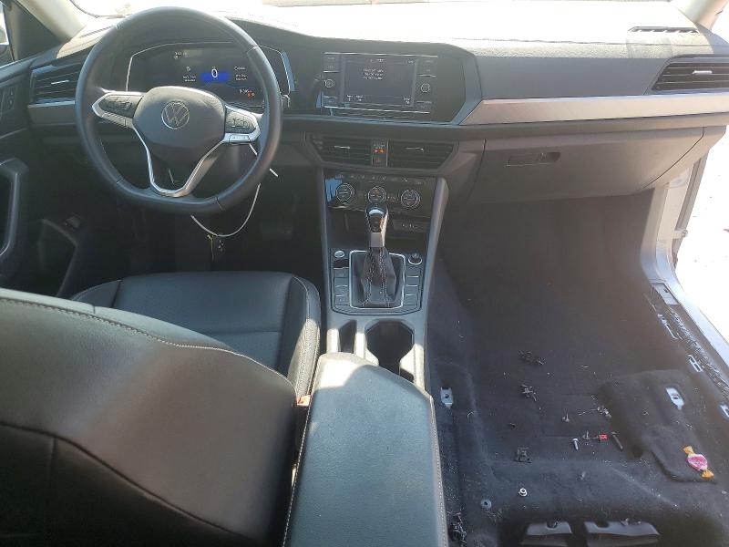 Photo 8 from auction – 2024 VOLKSWAGEN JETTA with VIN 3VW7M7BU4RM011876