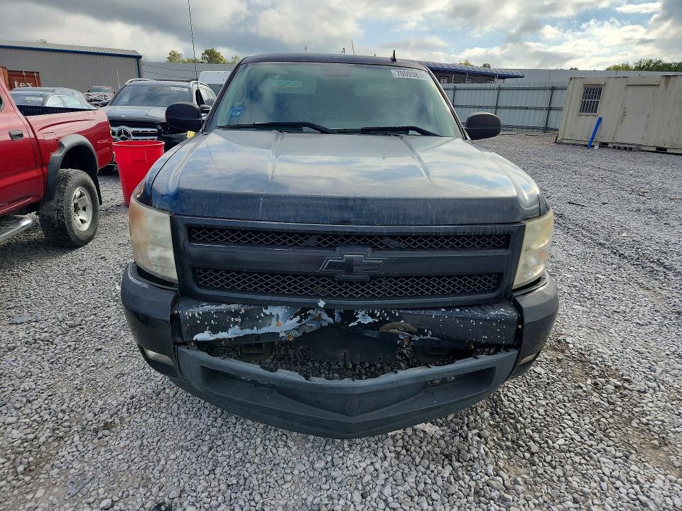 Снимка 5 от търг – 2009 CHEVROLET SILVERADO с VIN 1GCEC29019Z293492