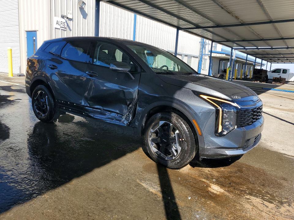 Снимка 4 от търг – 2027 KIA SPORTAGE с VIN KNDPUDDG9V7434398