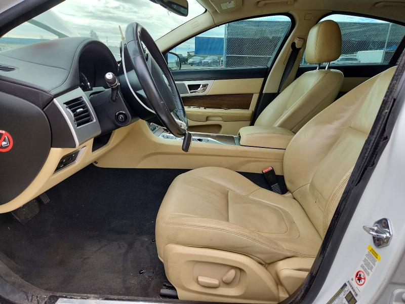 Zdjęcie 7 z aukcji – 2013 JAGUAR XF z VIN SAJWJ0EF1D8S87443