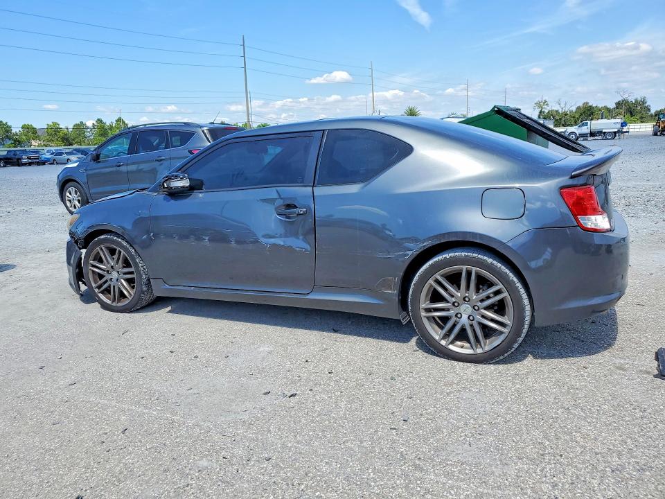 Снимка 2 от търг – 2013 SCION TC с VIN JTKJF5C7XD3060986