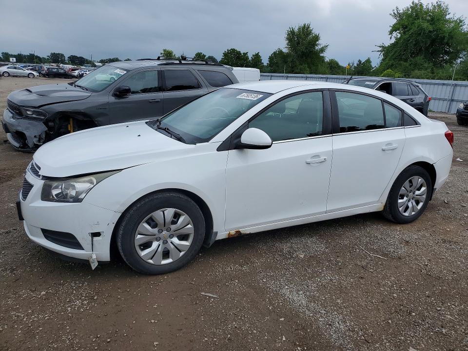 2014 CHEVROLET CRUZE - Търг №67505136