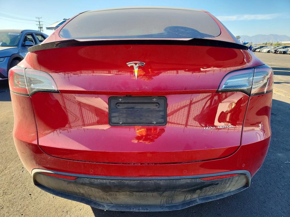 Photo 6 from auction – 2021 TESLA MODEL Y with VIN 5YJYGDEE9MF199423