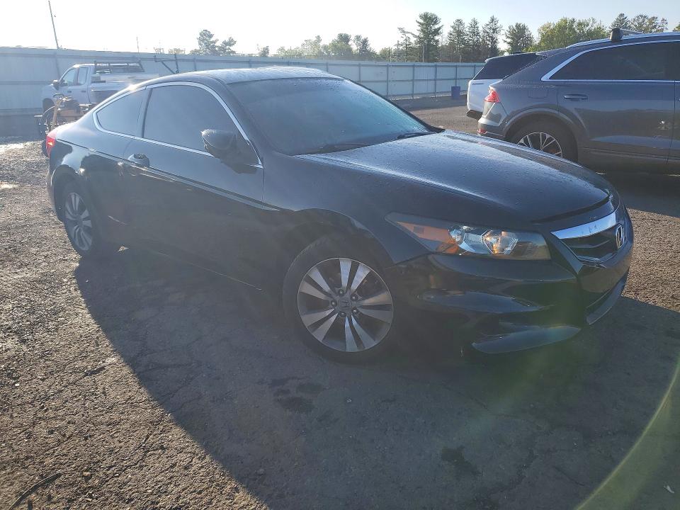 Photo 4 from auction – 2012 HONDA ACCORD with VIN 1HGCS1B34CA007490