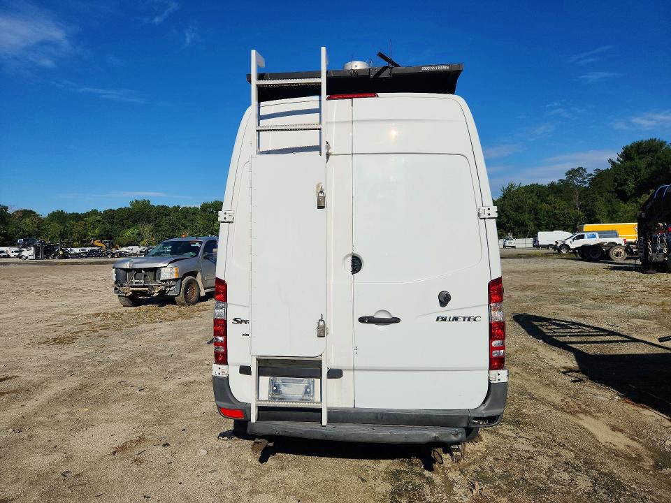 Photo 6 from auction – 2013 MERCEDES-BENZ SPRINTER with VIN WD3PF0CC6D5813400