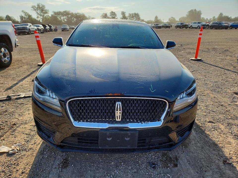 Photo 5 from auction – 2020 LINCOLN MKZ with VIN 3LN6L5F95LR620573