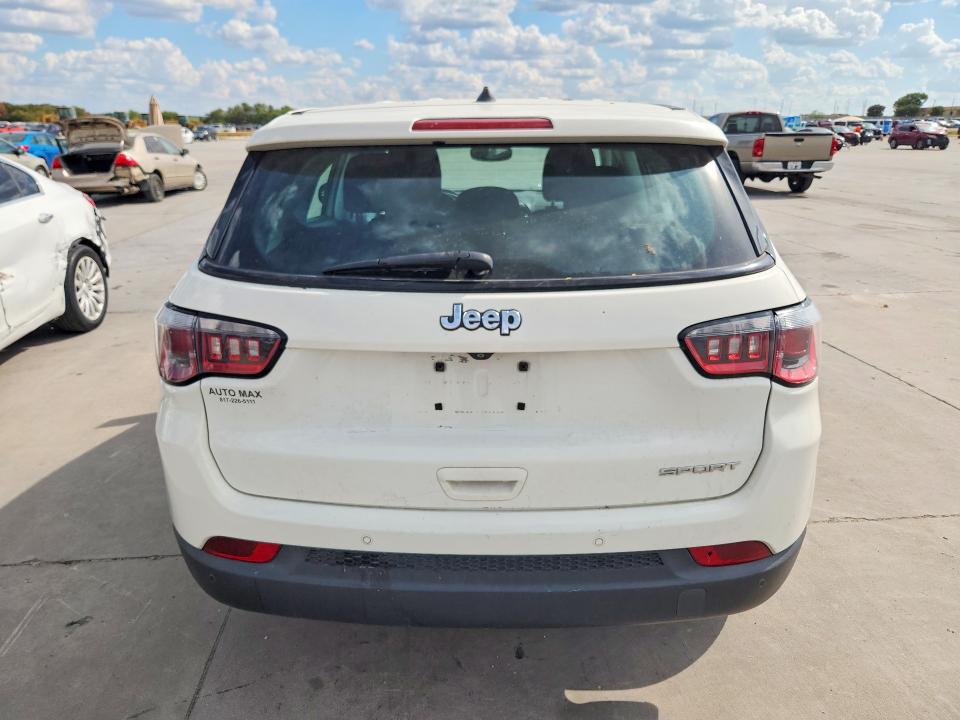 Photo 6 from auction – 2017 JEEP COMPASS with VIN 3C4NJCAB9HT661111